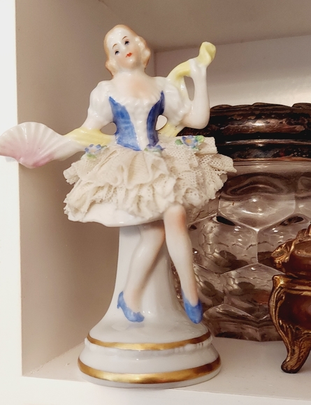Vintage 50s dancing girl figure hand paint Germany